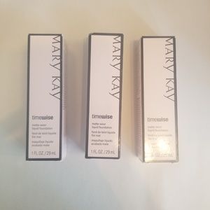 Mary Kay Matte wear liquid Foundation Bronze 7